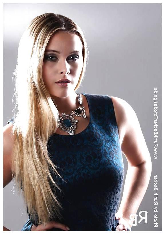 21P Fabienne Rothe - hot german singer 