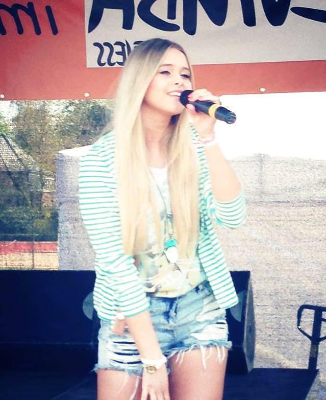 21P Fabienne Rothe - hot german singer 