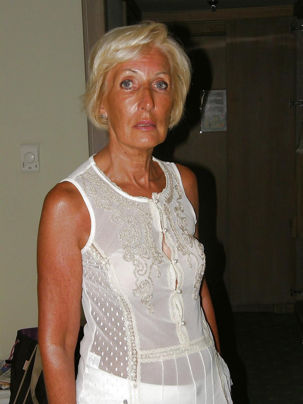 13P Erotic Mature