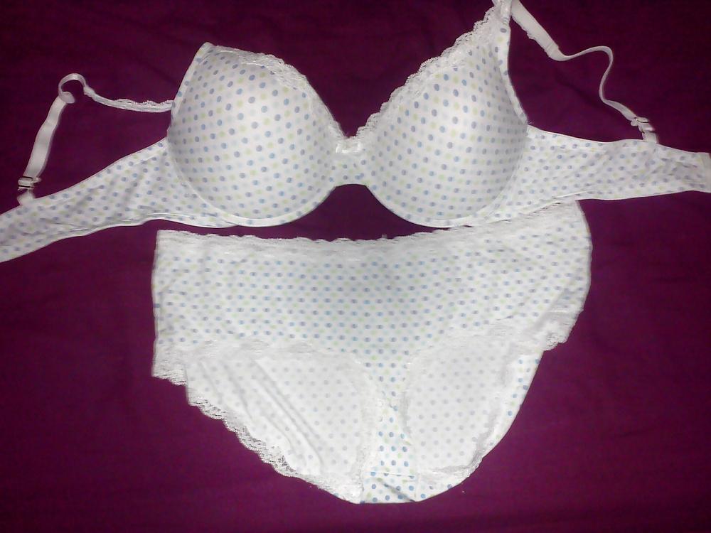 25P Step daughters bras and panties