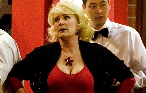 16P Bev Callard Liz Mcdonald + fakes