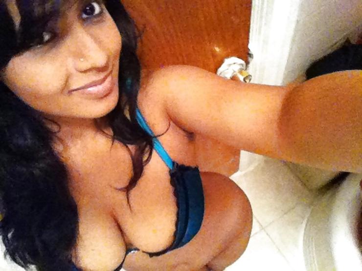 9P 9 Perfect Selfshot Babes Part # 3