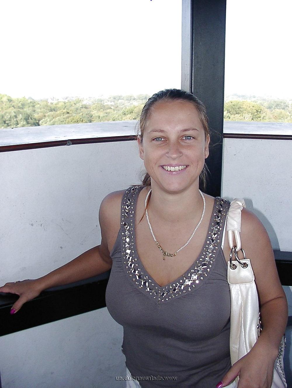 24P Busty German GF (Ctk)