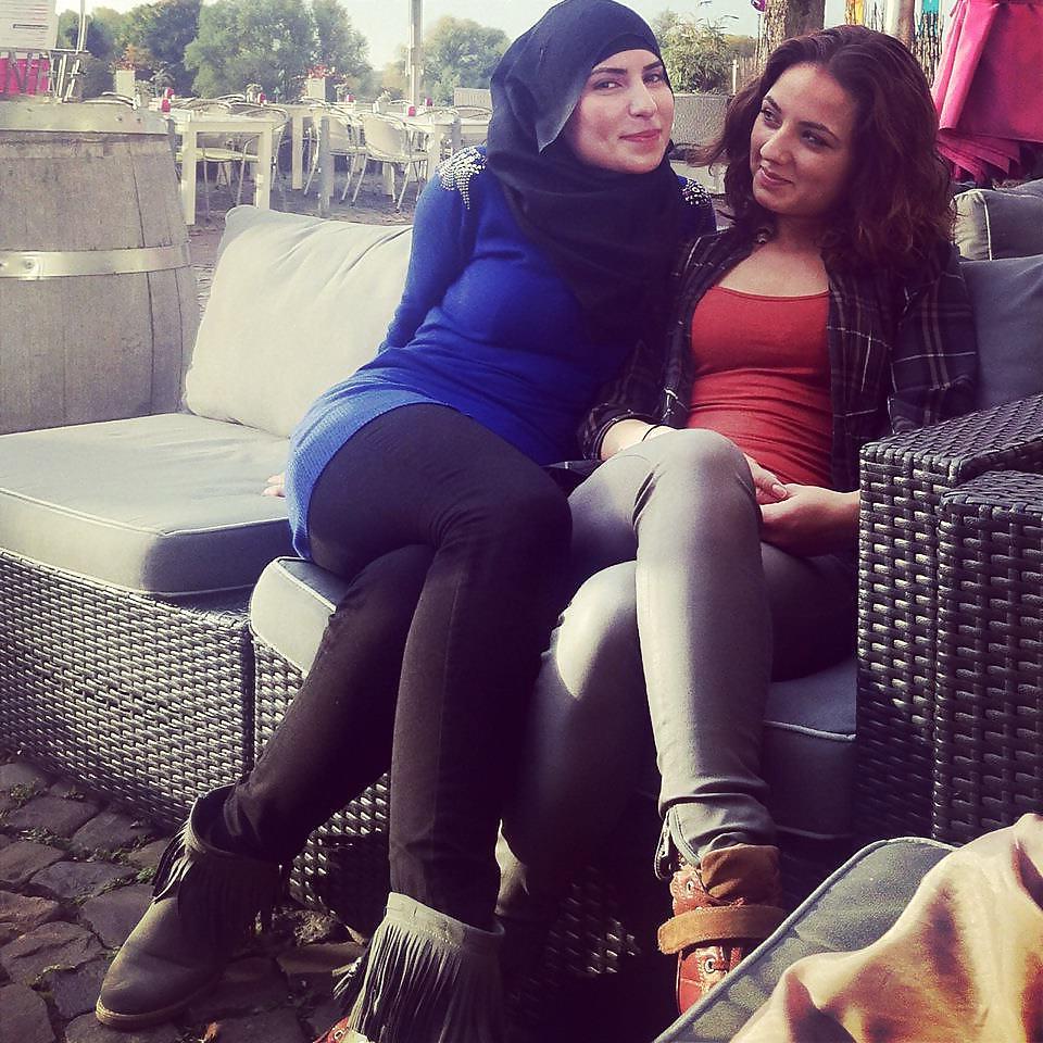 25P COMMENTS REAL REAL MUSLIM GIRLS !!