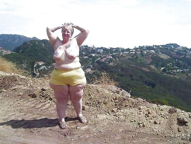 11P Big & chucky Mature SSBBW uploaded by BBWS-R-US