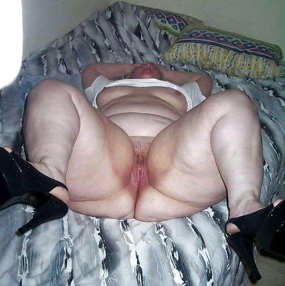 11P Big & chucky Mature SSBBW uploaded by BBWS-R-US