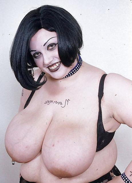 8P Bbw emo
