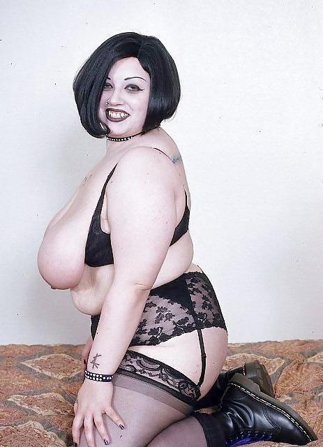 8P Bbw emo