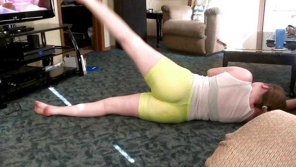 14P Teen gf booty in spandex 2