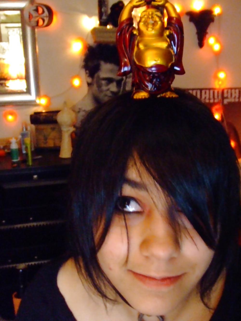 25P Busty Emo Babe