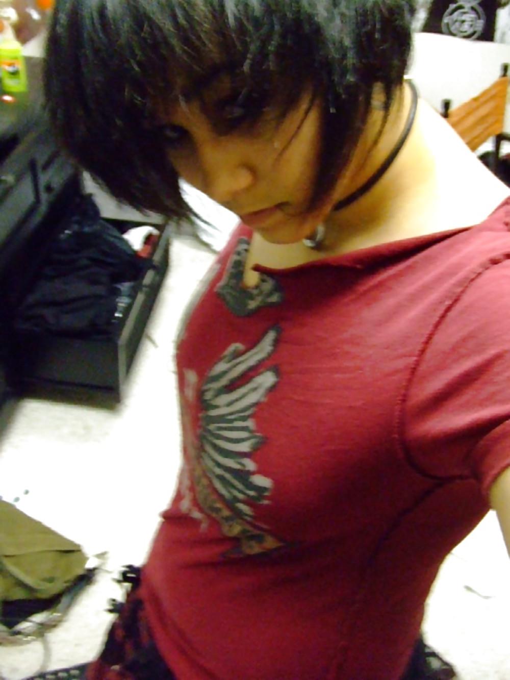 25P Busty Emo Babe