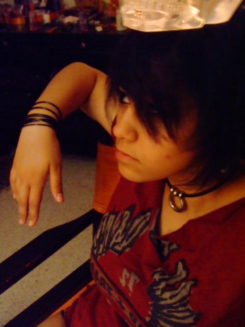 25P Busty Emo Babe