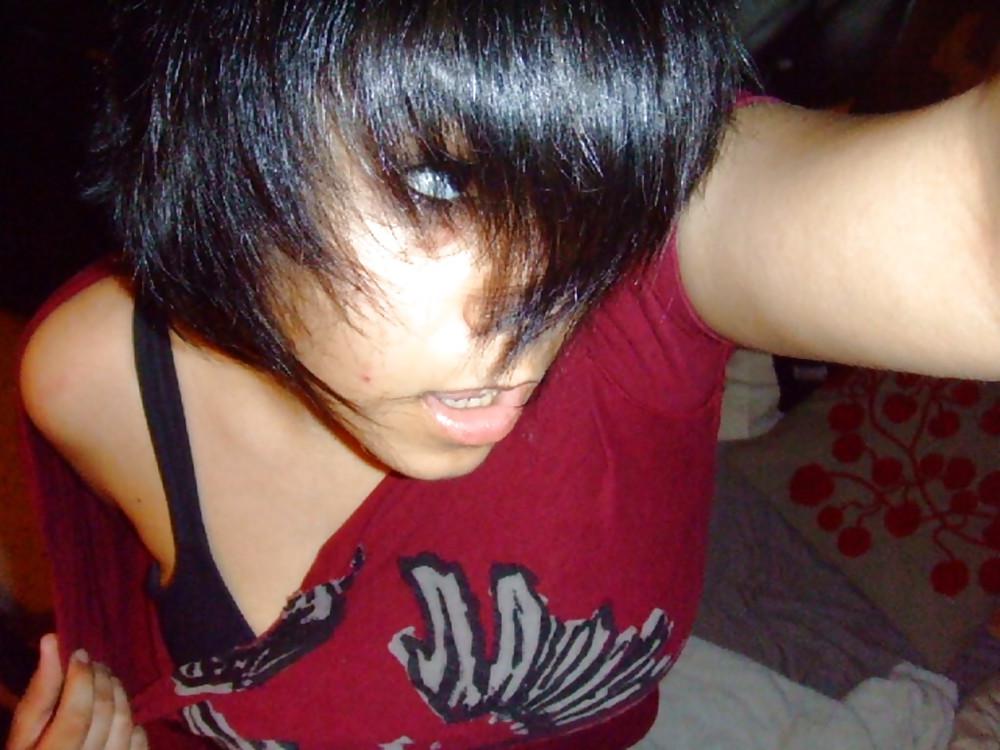 25P Busty Emo Babe