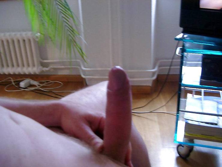 7P Own erotic pic