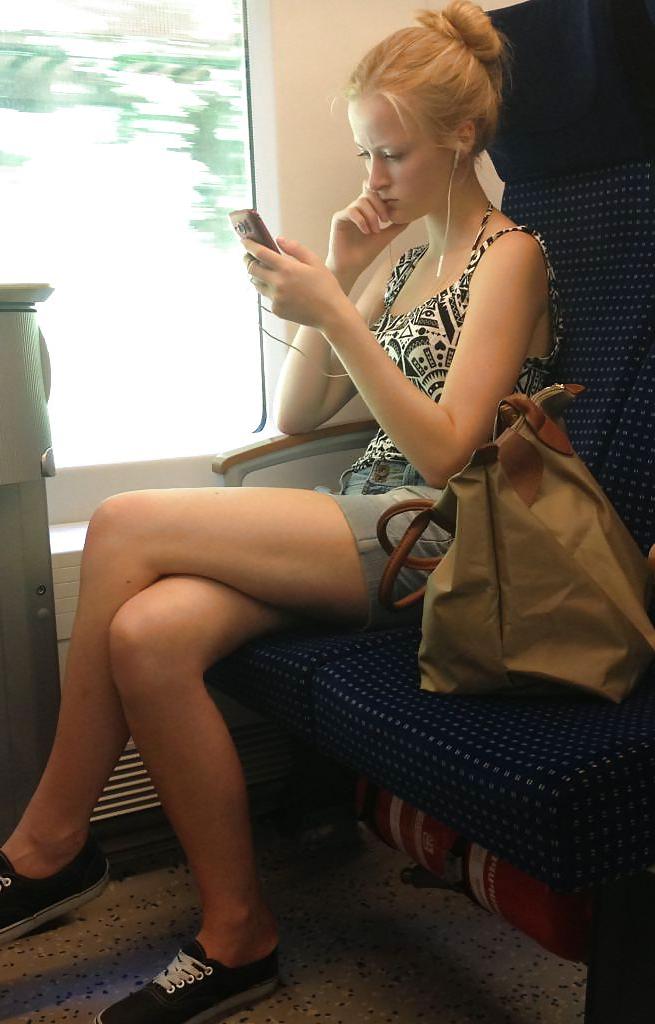 14P German candid street