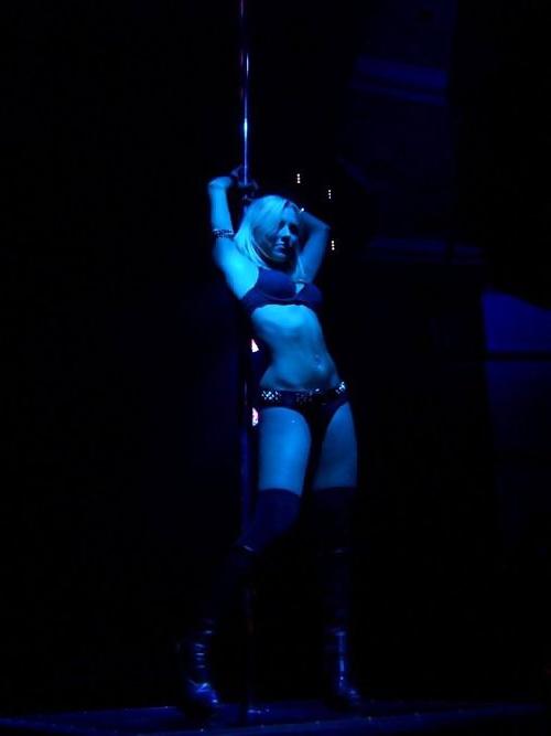 25P Wonderful Strippers