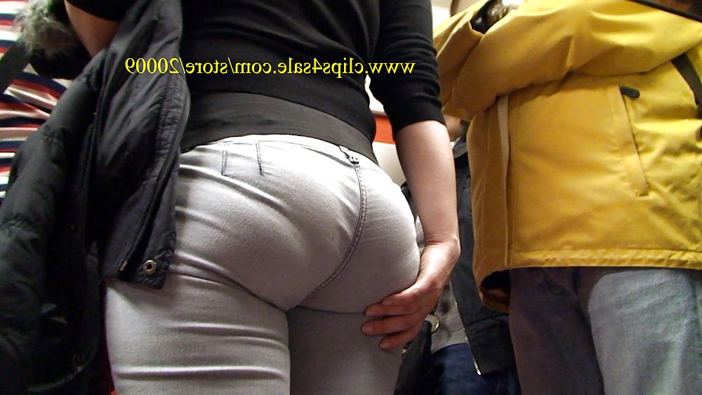 17P Big booty