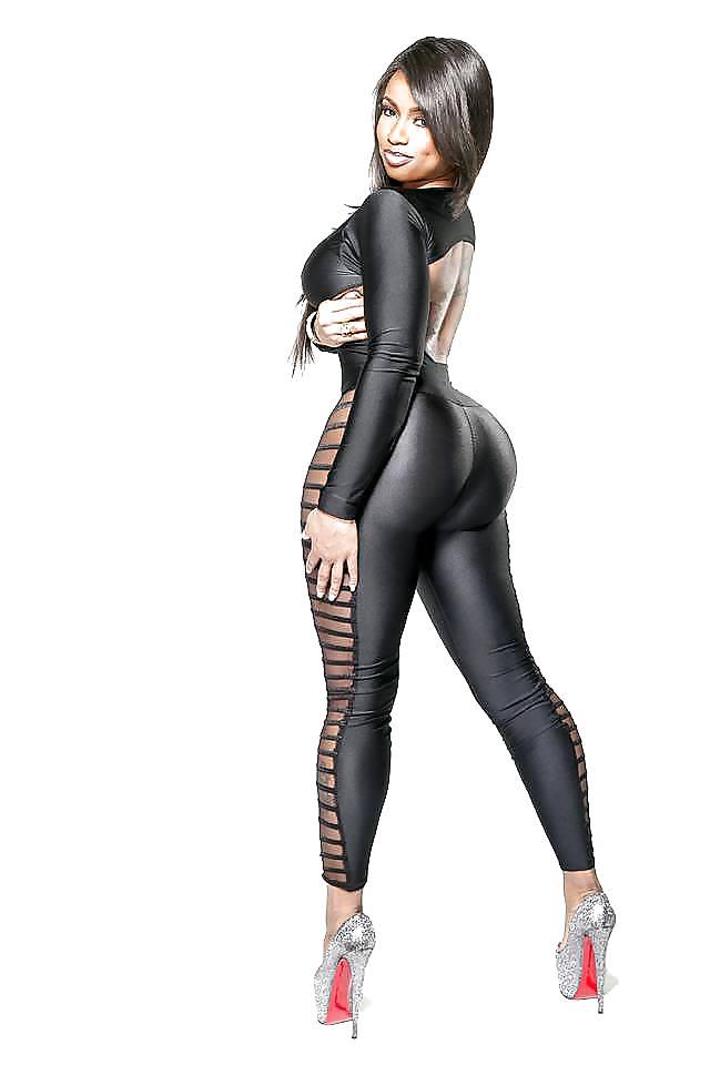 25P Sexy outfits for a black bull master to make me wear