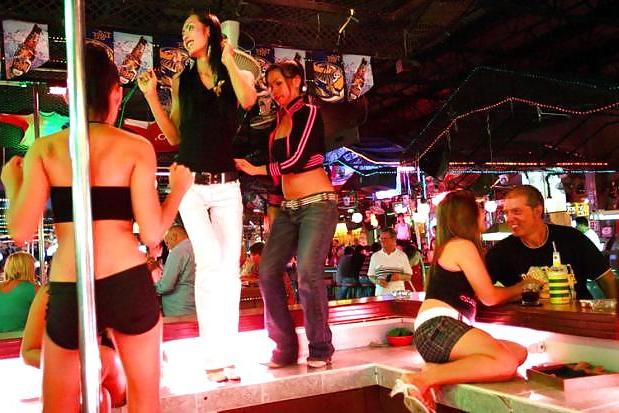 21P Thai Street Whores