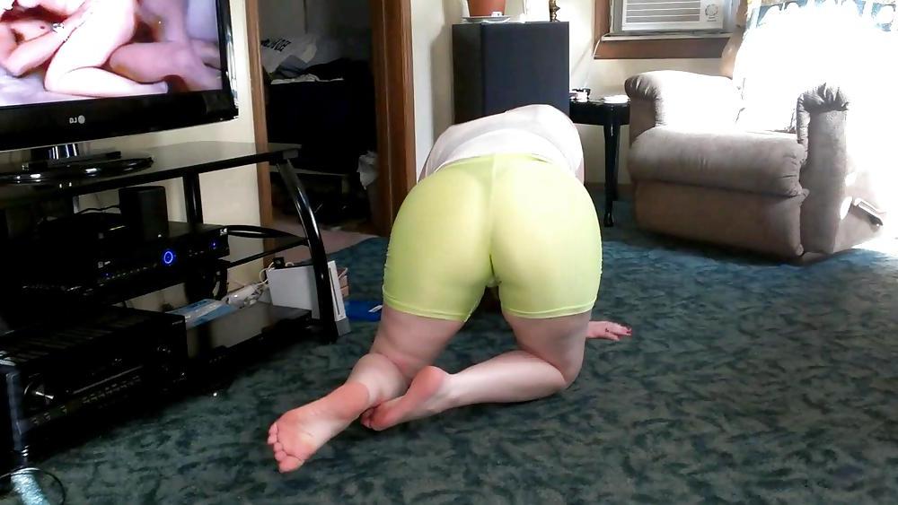 10P Teen gf booty in spandex