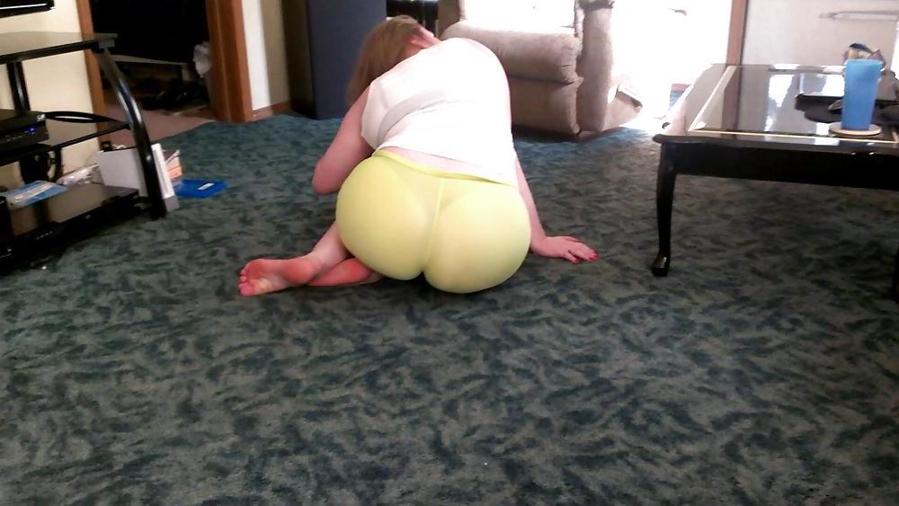 10P Teen gf booty in spandex