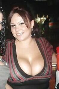 25P Big Boobs in Stripes 