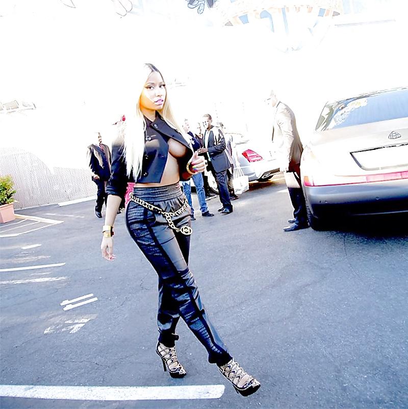 25P Celebs oops 50