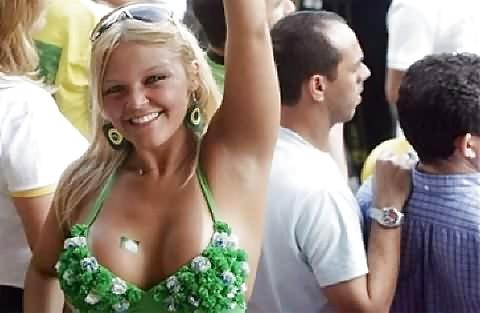 25P Football fans #2