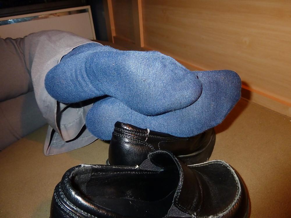9P Babysitter in wet socks