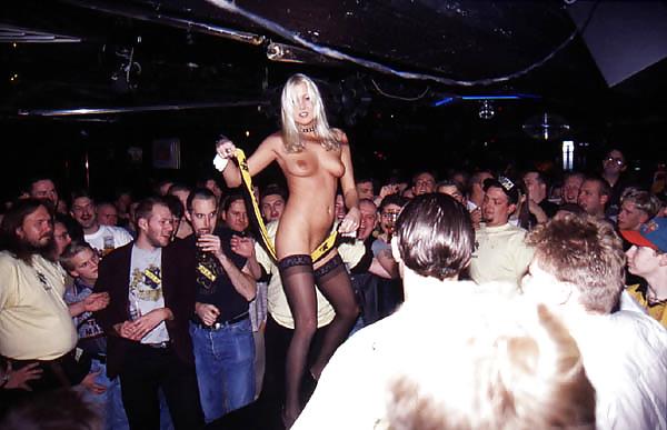 25P Wonderful Strippers