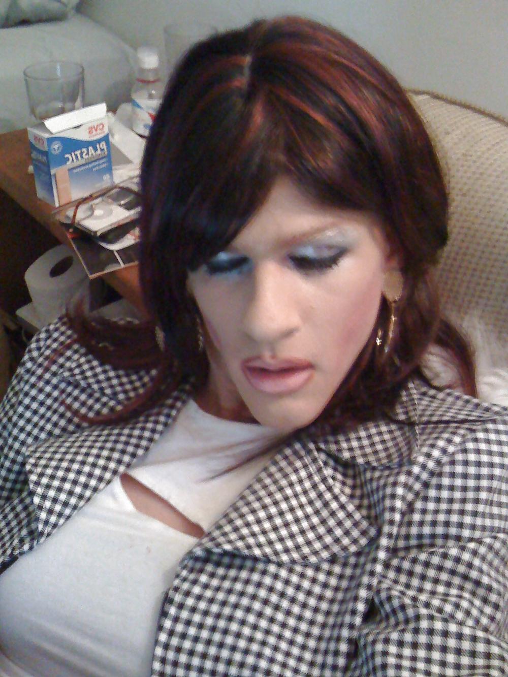 14P KynkiNikki white crossdresser for Black Men