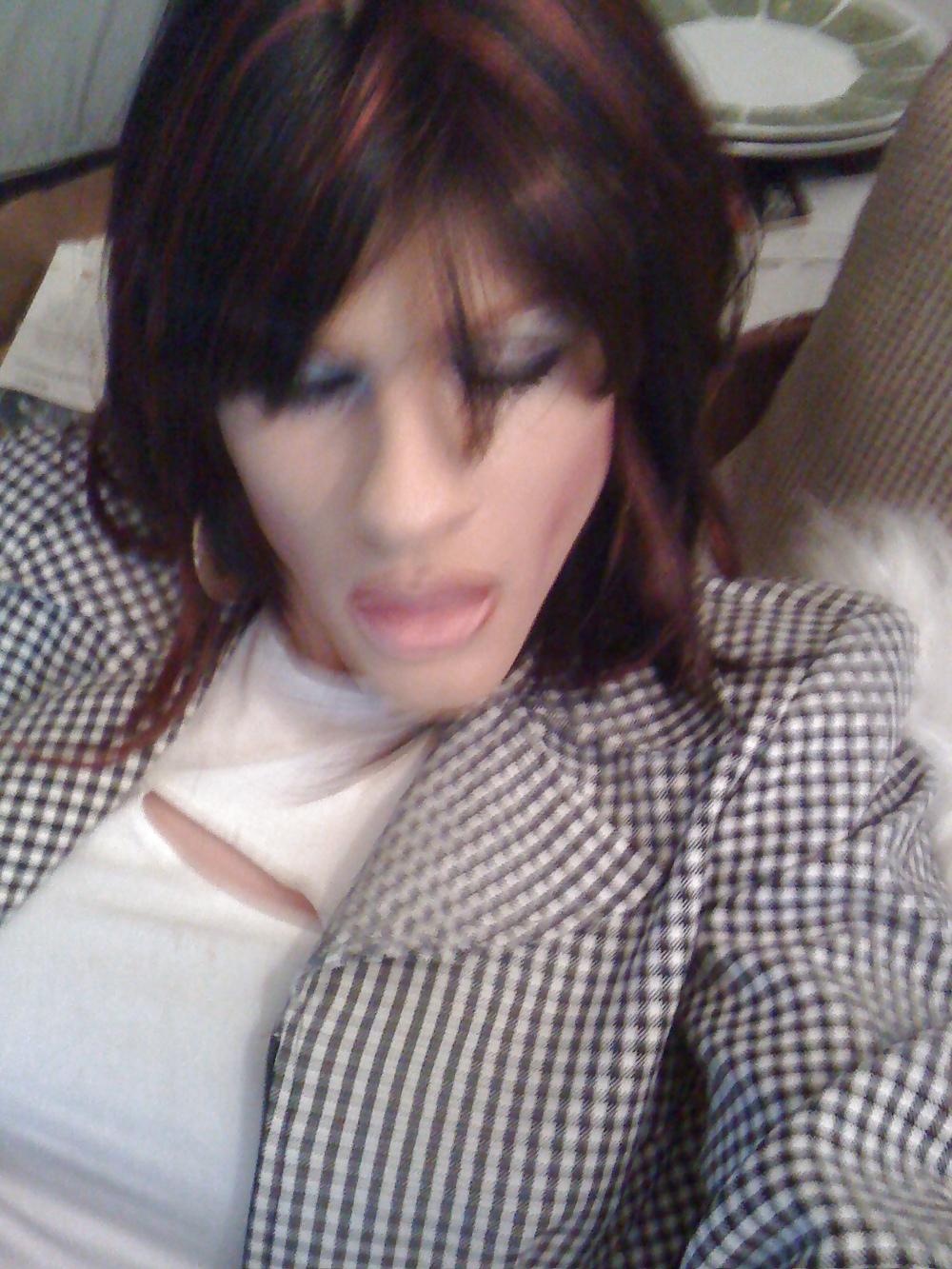 14P KynkiNikki white crossdresser for Black Men