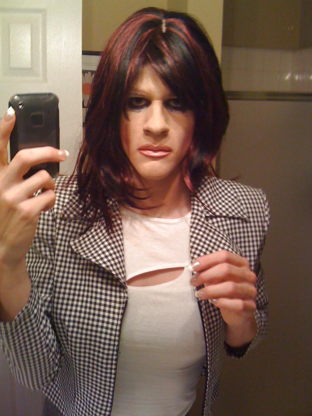14P KynkiNikki white crossdresser for Black Men