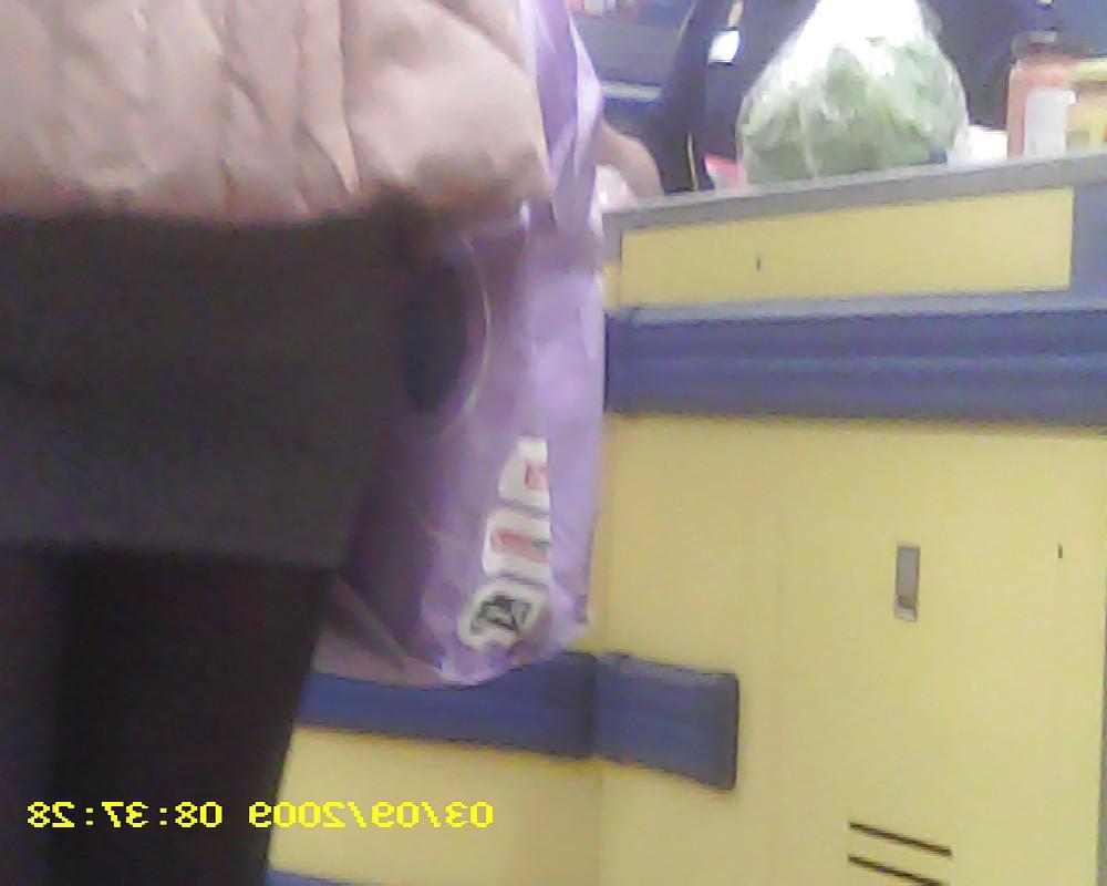 10P Spy at super market