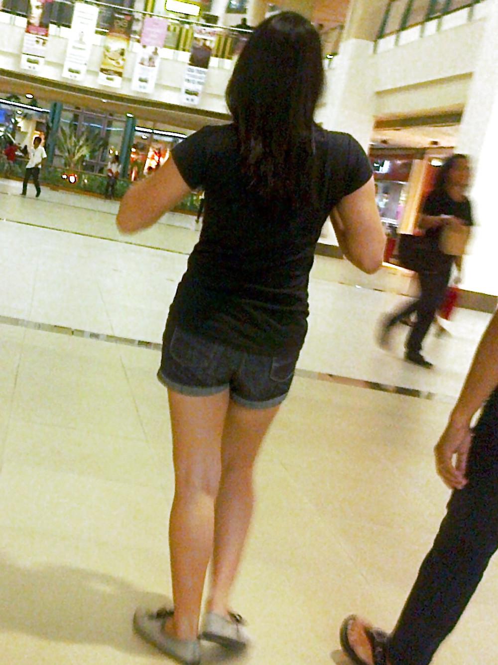 25P Pinay Legs