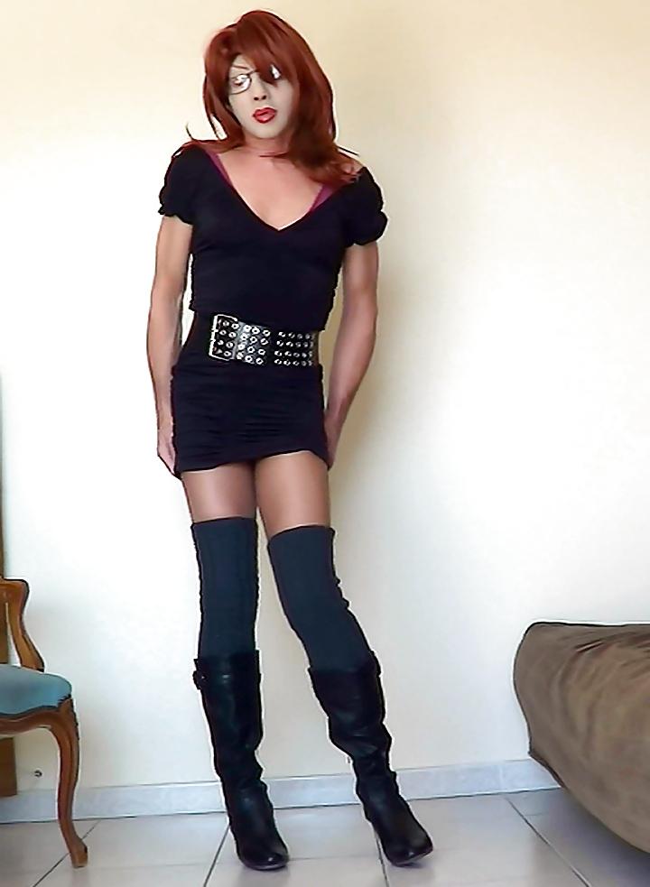 19P Black boots