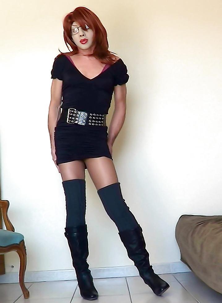 19P Black boots