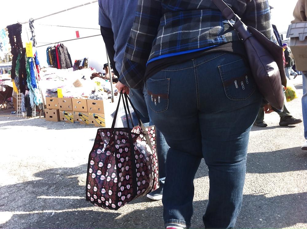 25P Booty surfing