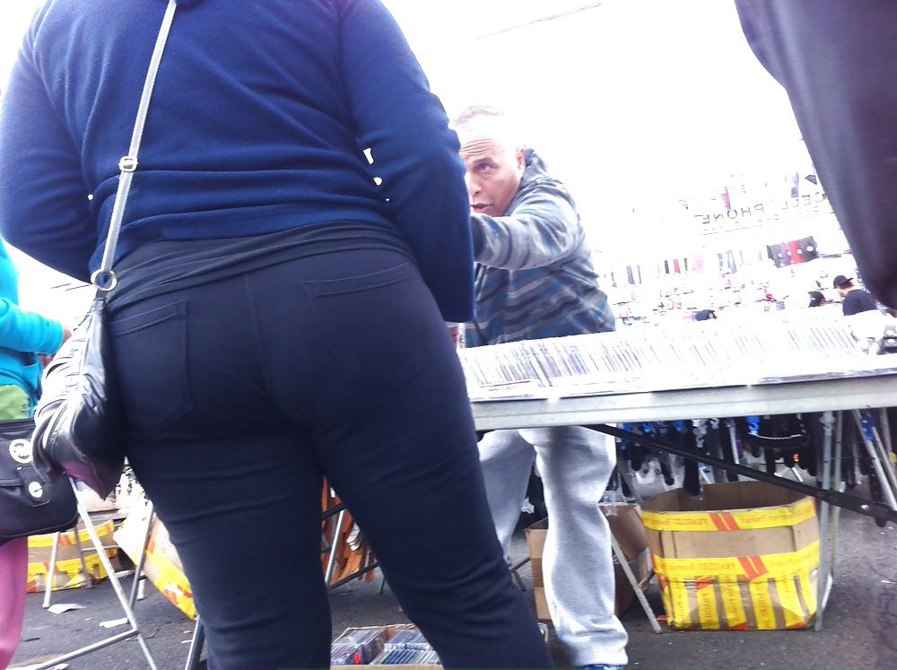 25P Booty surfing