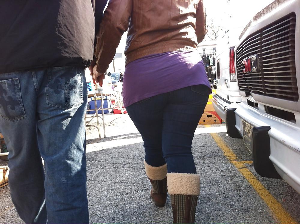 25P Booty surfing
