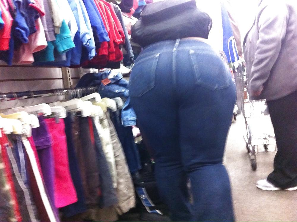 25P Booty surfing