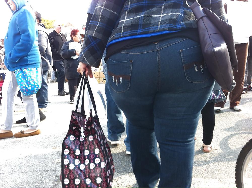 25P Booty surfing