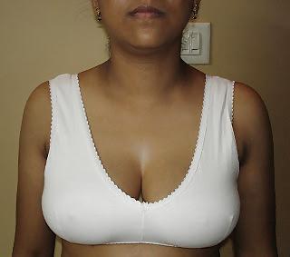 12P Horny mature Aunty