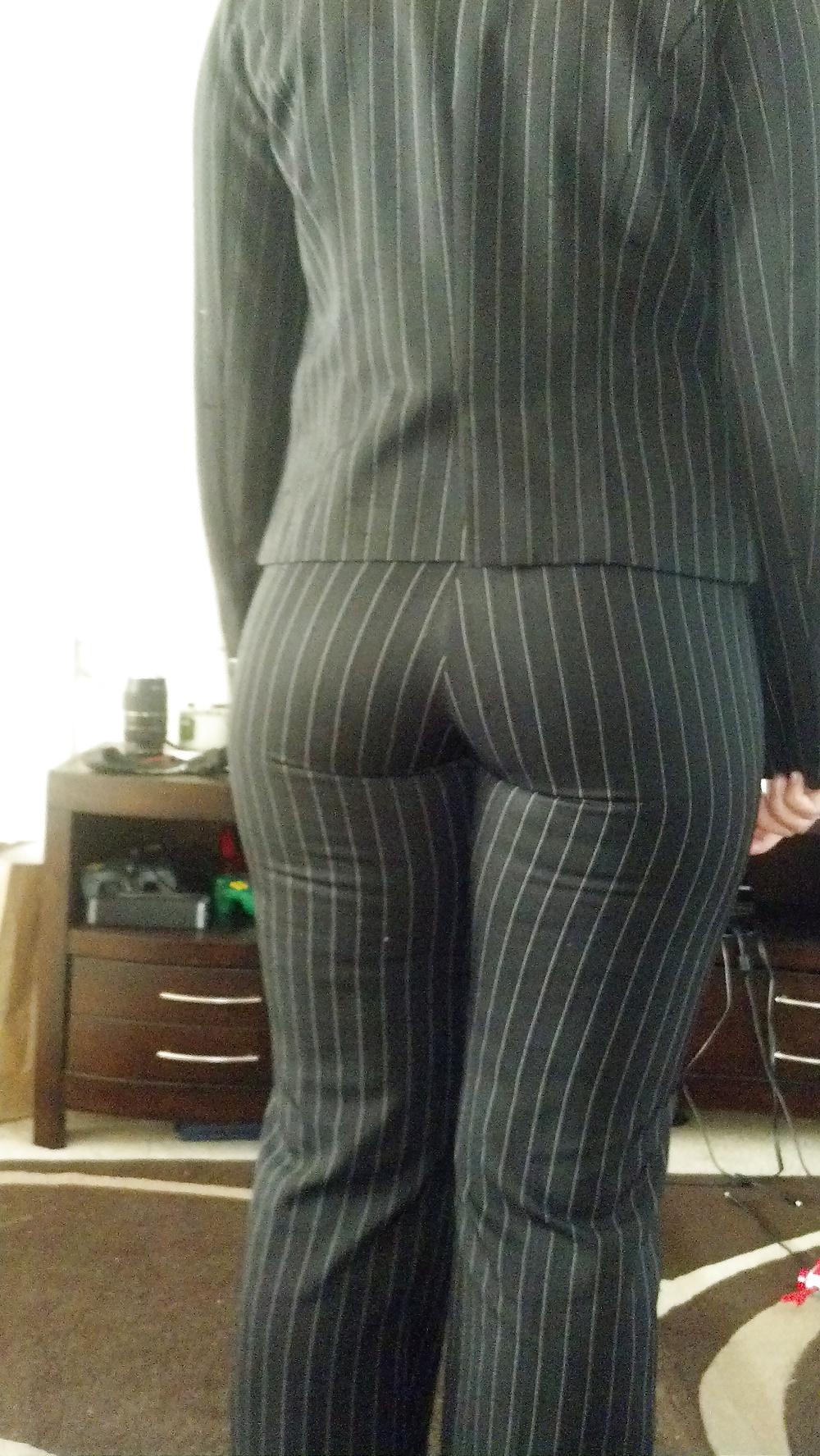 8P PAWG clothed booty...kcpride31