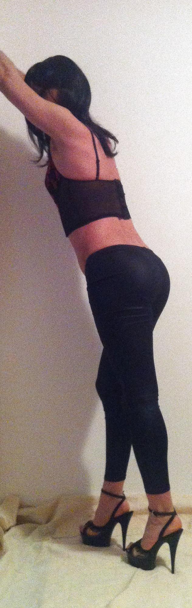 14P Crossdresser Leggings & heels