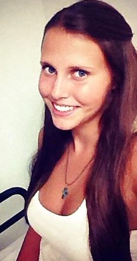 25P German cutie on holiday