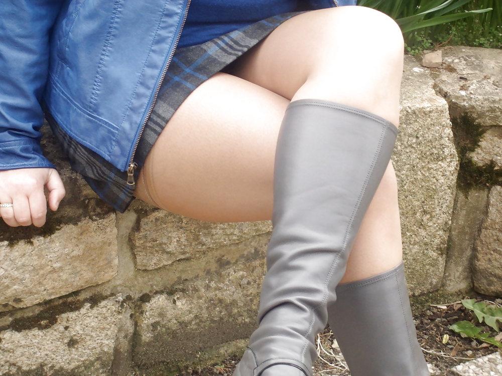 16P Sexy boots