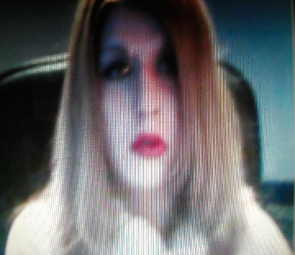 5P Hot german real shemale - red lips