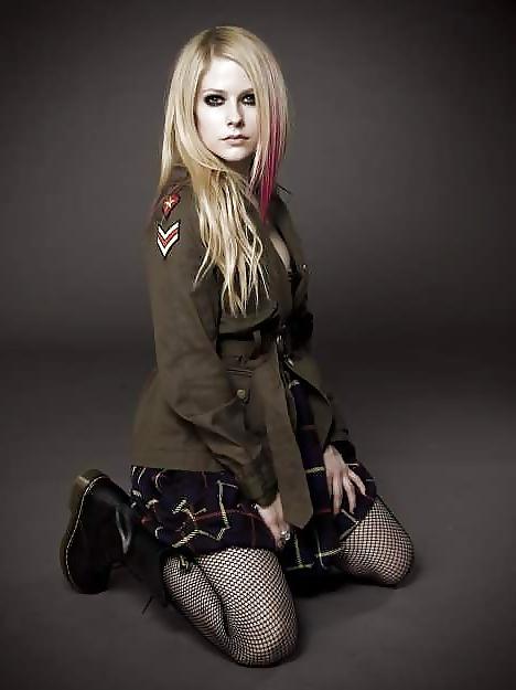 25P Celebs in tights, suspender and stockings