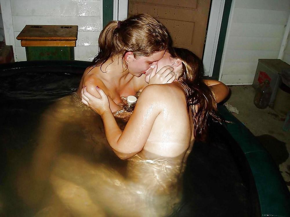 25P Homemade Pussy Lovers 2